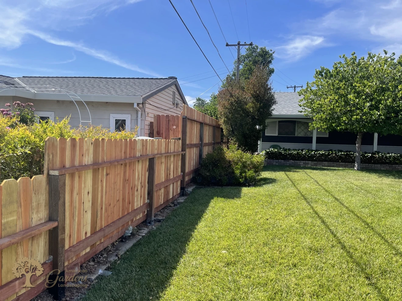 Completed redwood fence on pressure-treated posts in Sacramento – American Gardens Landscaping