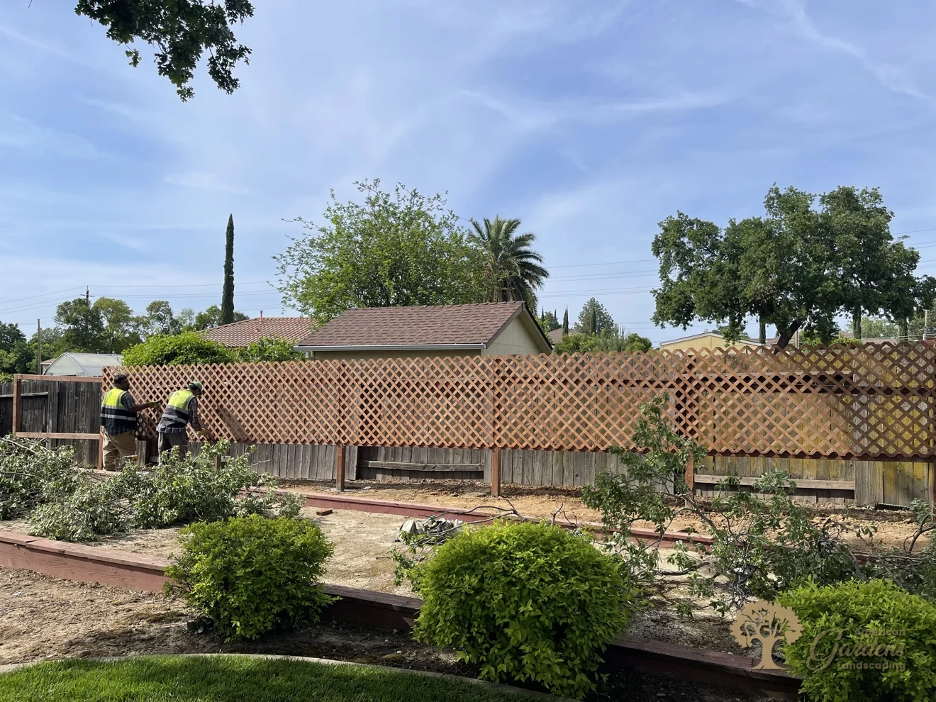 Carmichael Redwood Trellis Fence – American Gardens Landscaping