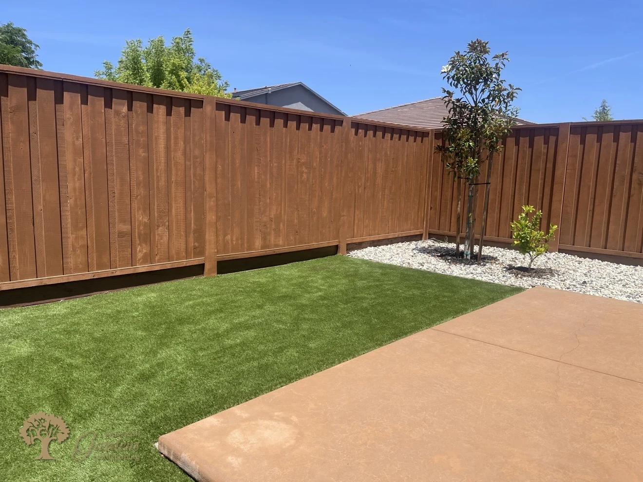Roseville Redwood Fence & Gate – American Gardens Landscaping