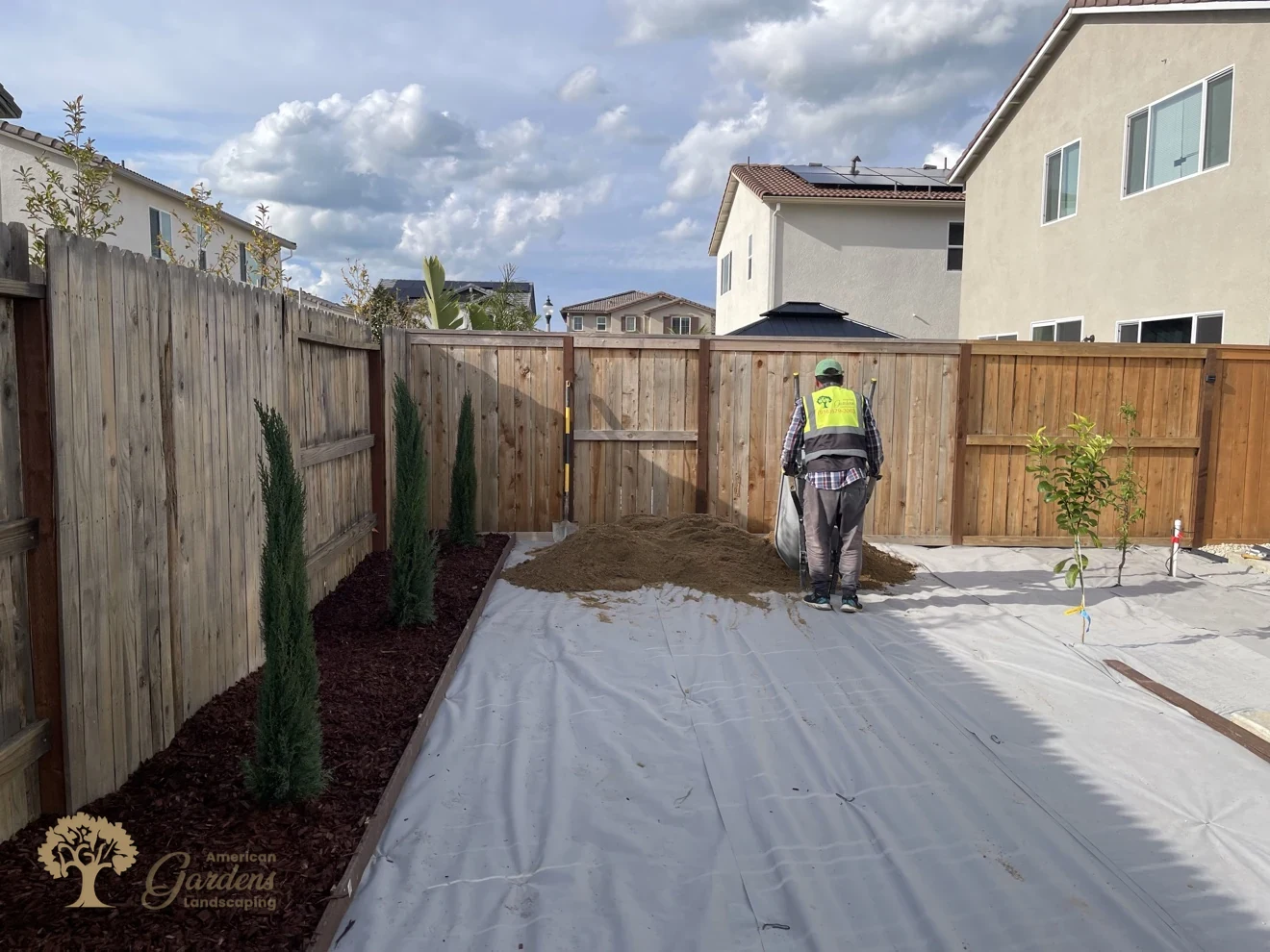 Fabric down and bark beds edged in Lincoln – American Gardens Landscaping